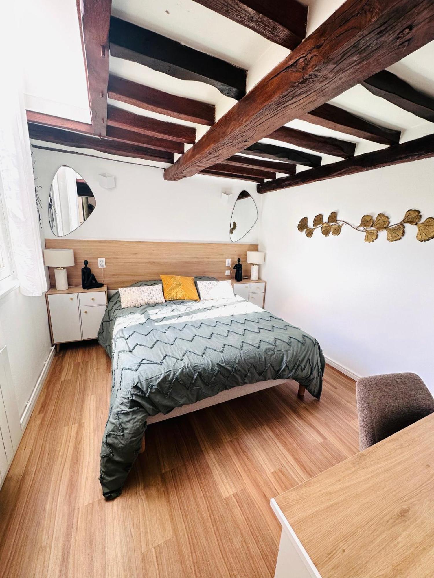 Whale Loft *